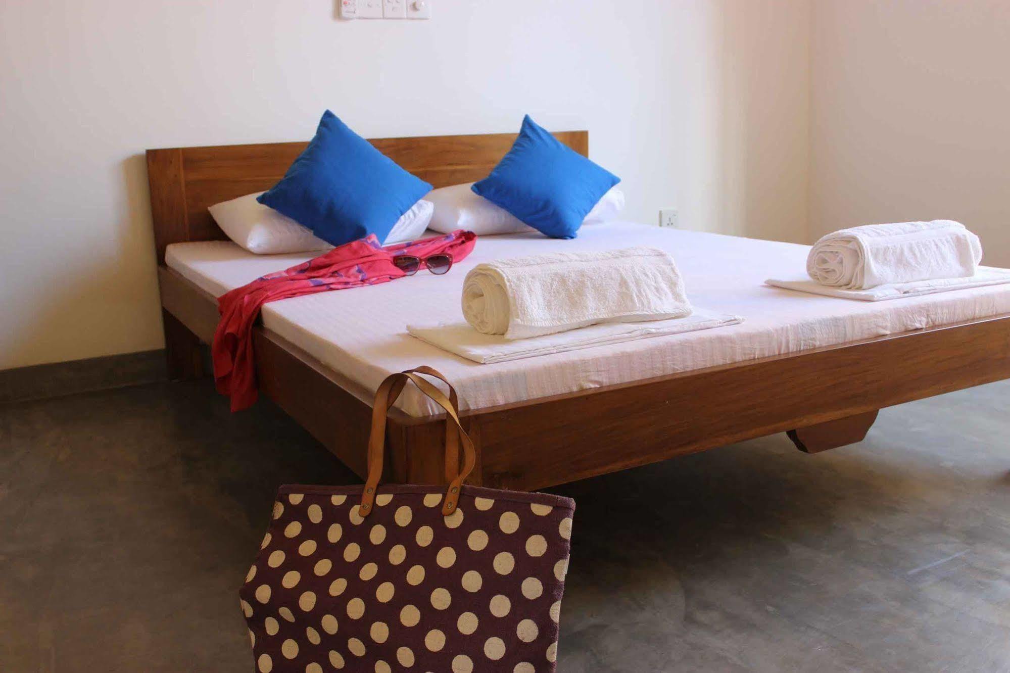 My Hostels Mirissa Extérieur photo