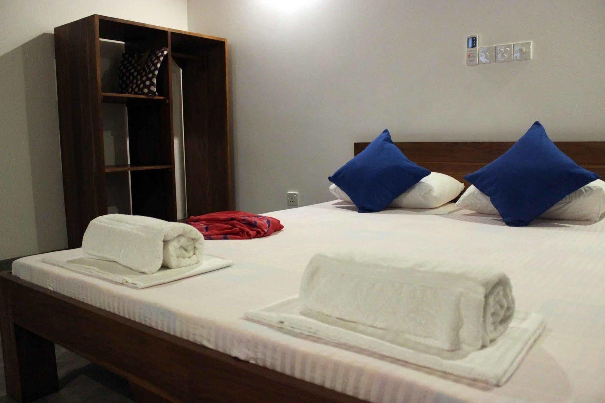 My Hostels Mirissa Extérieur photo
